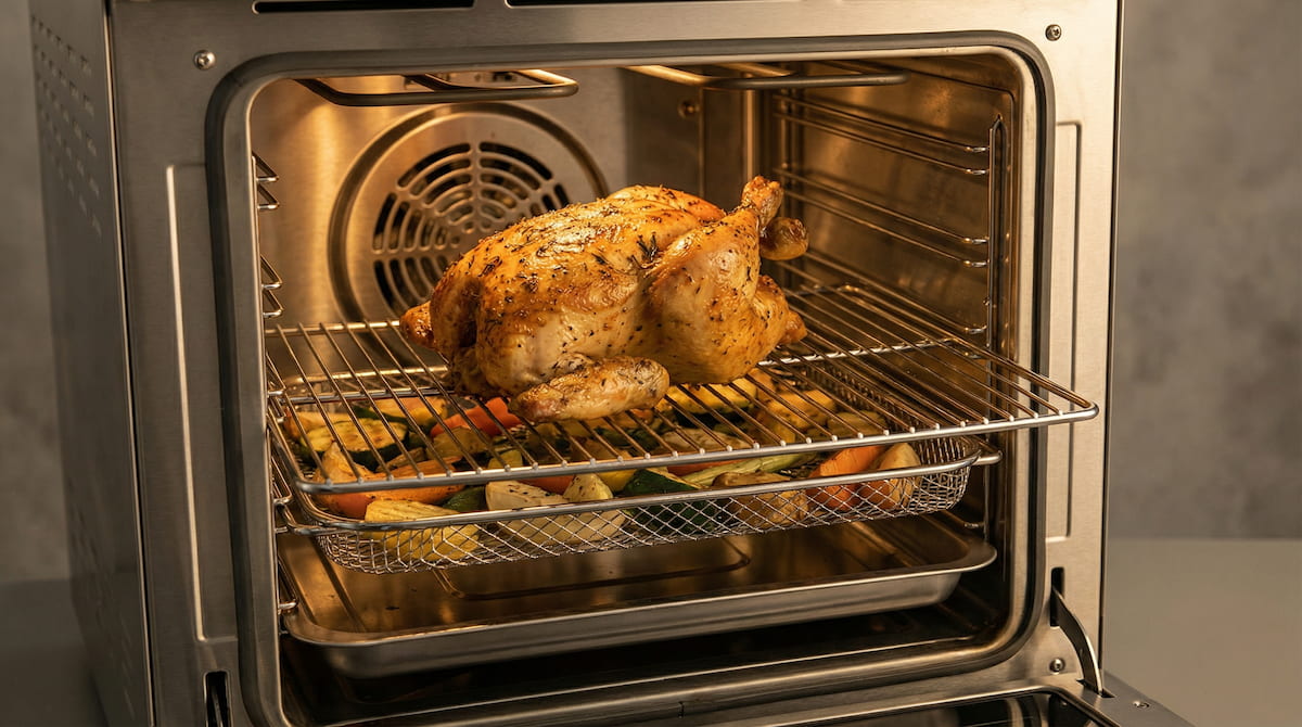 instant pot omni plus vs ninja foodi – interior capacity with whole chicken