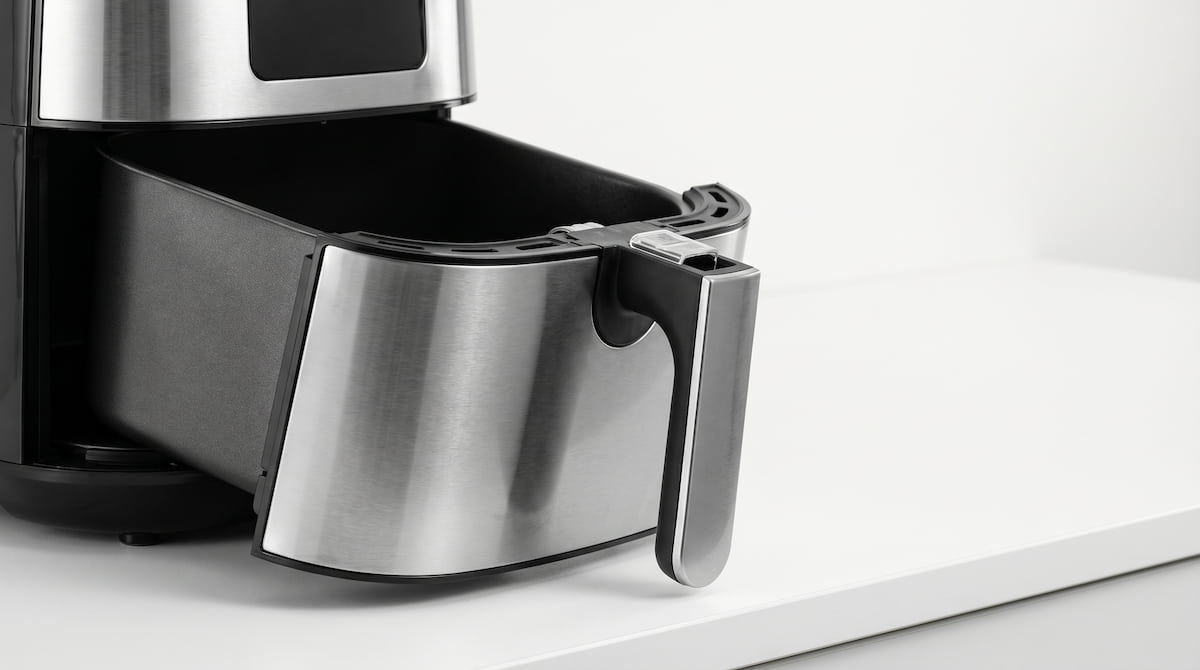 air fryer basket misaligned causing rattling noise during cooking