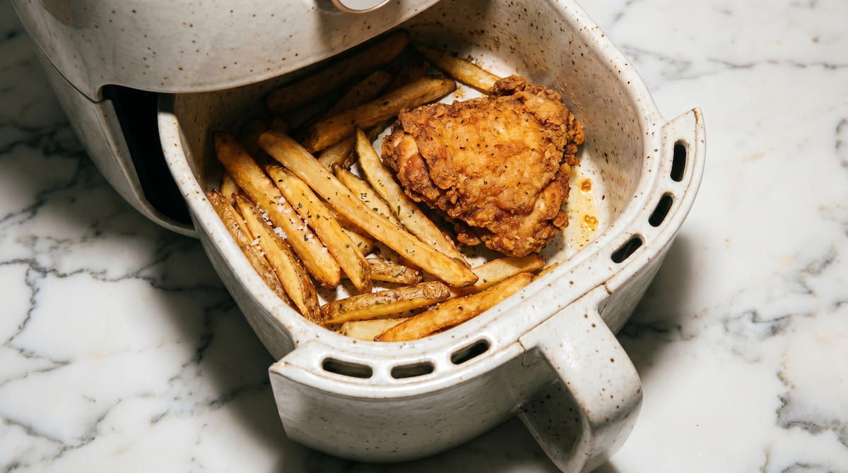 best air fryer reheating food safely crispy leftovers ceramic