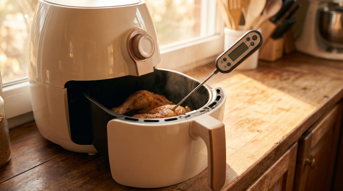 checking air fryer temperature accuracy to fix burning food problem