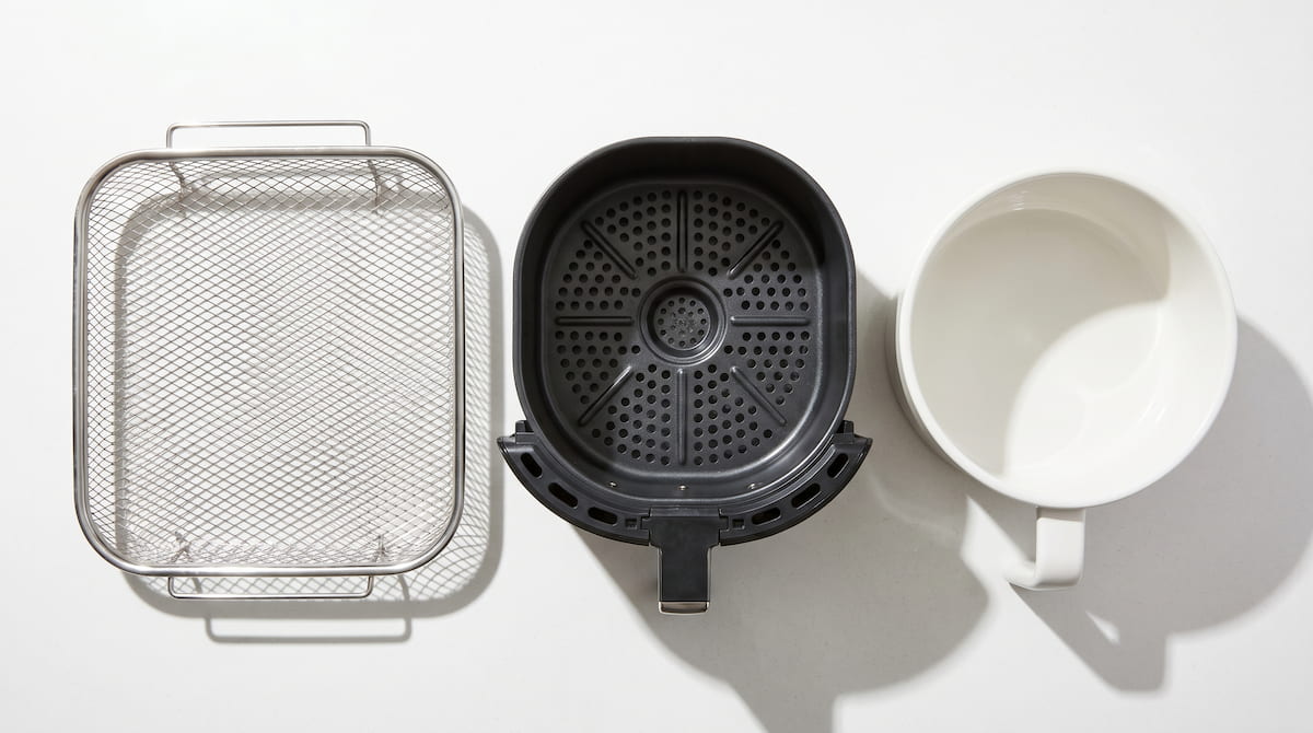 stainless steel air fryer tray versus nonstick and ceramic basket comparison